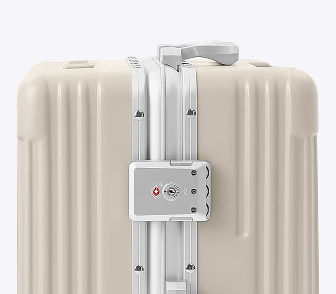 Zipperless frame and TSA locks on NOBL carry-on